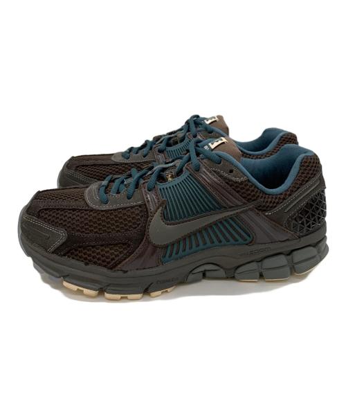 NIKE（ナイキ）NIKE (ナイキ) スニーカー ダークブラウン×ダークグリーン サイズ:26.5の古着・服飾アイテム