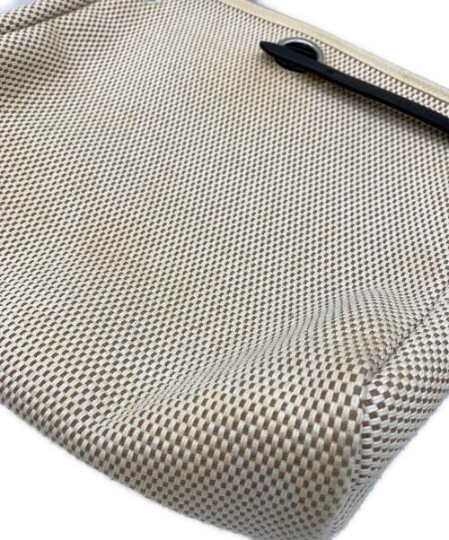 HERMES（エルメス）HERMES (エルメス) ハンドバッグ ベージュ×ブラックの古着・服飾アイテム