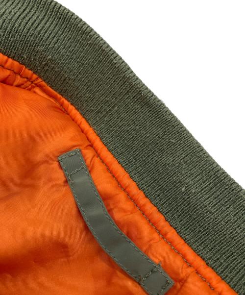 AVIREX（アヴィレックス）AVIREX (アヴィレックス) リバーシブルMA-1ジャケット オリーブオレンジ サイズ:Mの古着・服飾アイテム