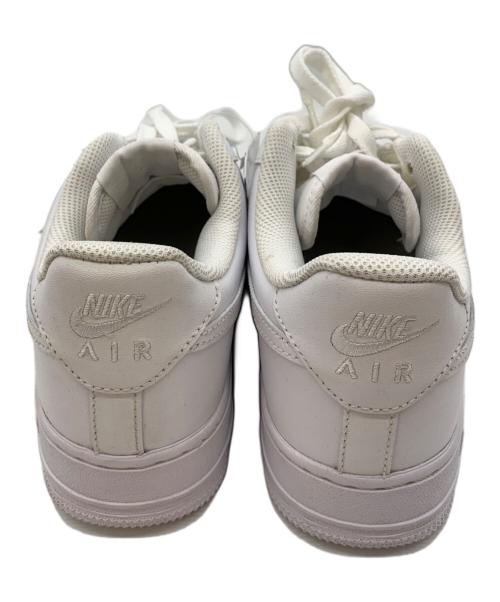 NIKE（ナイキ）NIKE (ナイキ) スニーカー ホワイト サイズ:25.5 未使用品の古着・服飾アイテム