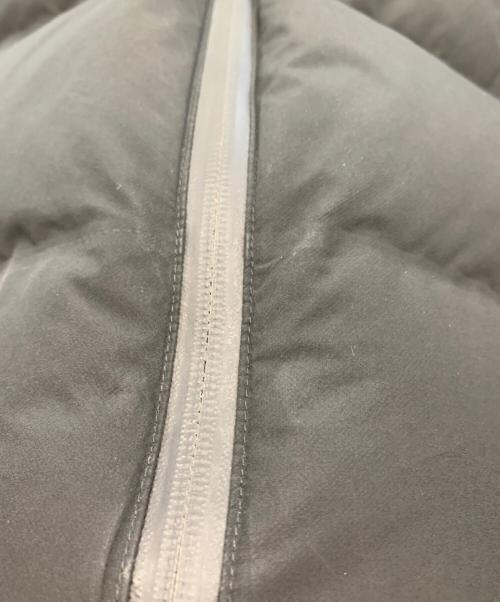 UNIQLO（ユニクロ）UNIQLO (ユニクロ) シームレスダウンパーカ3Dカット ブラック サイズ:Mの古着・服飾アイテム