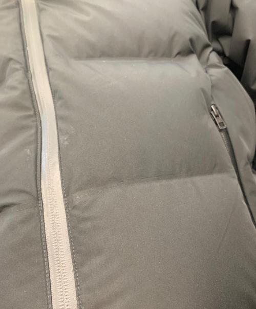 UNIQLO（ユニクロ）UNIQLO (ユニクロ) シームレスダウンパーカ3Dカット ブラック サイズ:Mの古着・服飾アイテム