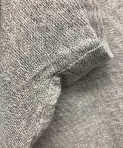 PLAY COMME des GARCONS（プレイコムデギャルソン）PLAY COMME des GARCONS (プレイ コムデギャルソン) 半袖カットソー ライトグレー サイズ:Lの古着・服飾アイテム