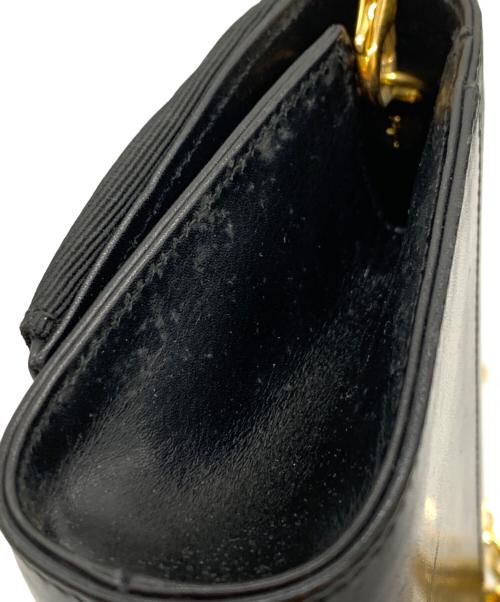 Salvatore Ferragamo（サルヴァトーレ フェラガモ）Salvatore Ferragamo (サルヴァトーレ フェラガモ) チェーンショルダーバッグ ブラックの古着・服飾アイテム