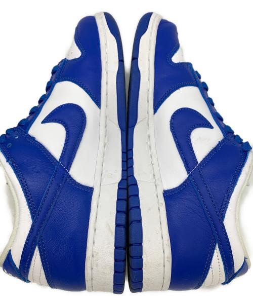 NIKE（ナイキ）NIKE (ナイキ) スニーカー ホワイト×ブルー サイズ:27の古着・服飾アイテム