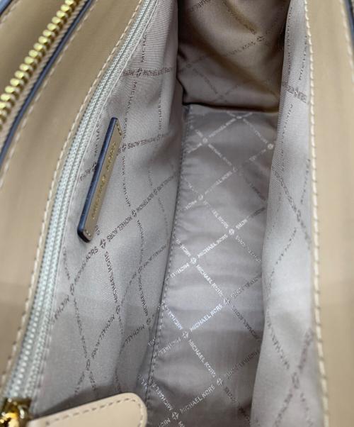 MICHAEL KORS（マイケル・コース）MICHAEL KORS (マイケルコース) ハンドバッグ ベージュの古着・服飾アイテム