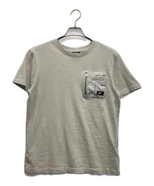 NIKE（ナイキ）NIKE (ナイキ) 半袖カットソー ライトグレー サイズ:Sの古着・服飾アイテム