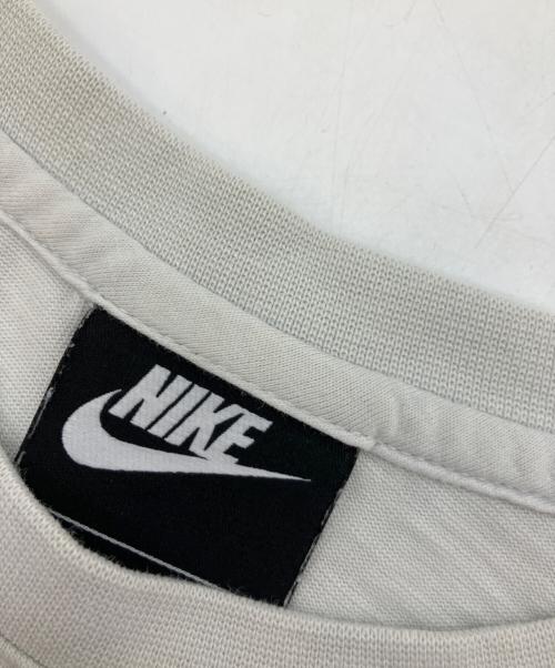 NIKE（ナイキ）NIKE (ナイキ) 半袖カットソー ライトグレー サイズ:Sの古着・服飾アイテム