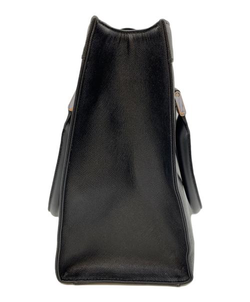 BURBERRY（バーバリー）BURBERRY (バーバリー) ハンドバッグ ブラックの古着・服飾アイテム