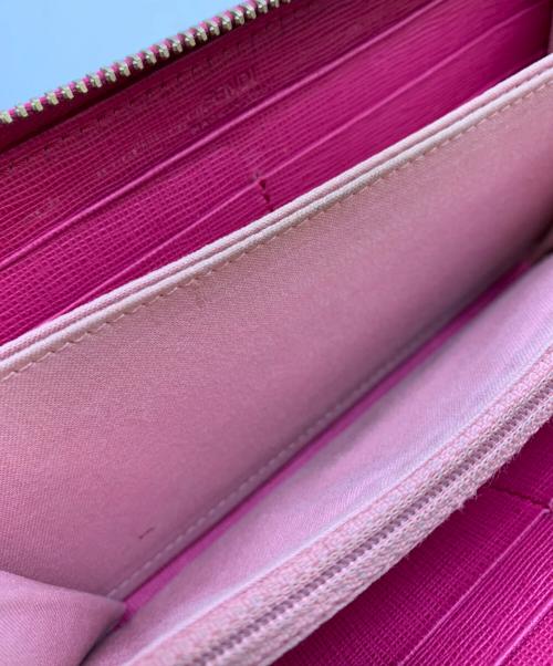 FENDI（フェンディ）FENDI (フェンディ) ラウンドファスナー財布 ブラウン×ピンクの古着・服飾アイテム