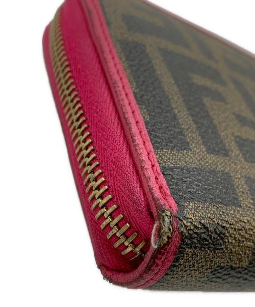 FENDI（フェンディ）FENDI (フェンディ) ラウンドファスナー財布 ブラウン×ピンクの古着・服飾アイテム