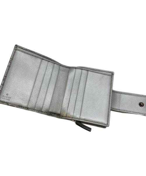 GUCCI（グッチ）GUCCI (グッチ) 2つ折り財布 シルバーの古着・服飾アイテム
