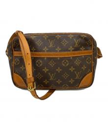 LOUIS VUITTON（ルイ ヴィトン）の古着「ショルダーバッグ」｜ブラウン