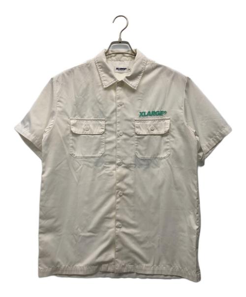X-LARGE（エクストララージ）X-LARGE (エクストララージ) シャツ ホワイト サイズ:Mの古着・服飾アイテム