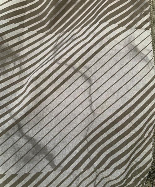 DESCENTE（デサント）DESCENTE (デサント) ウインドブレーカー グレー サイズ:XOの古着・服飾アイテム