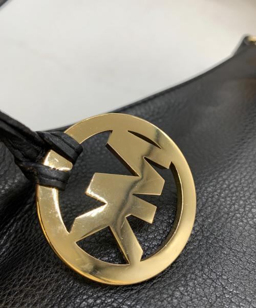 MICHAEL KORS（マイケル・コース）MICHAEL KORS (マイケルコース) ハンドバッグ ブラックの古着・服飾アイテム