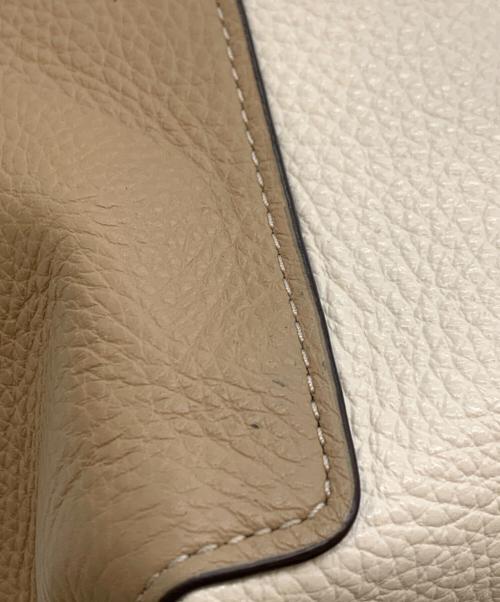 COACH（コーチ）COACH (コーチ) ショルダーバッグ ホワイト×ブラウンの古着・服飾アイテム