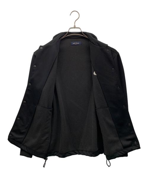 FRED PERRY（フレッドペリー）FRED PERRY (フレッドペリー) トラックコーチジャケット ブラック サイズ:Sの古着・服飾アイテム
