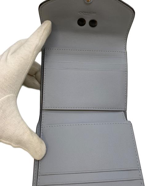 COACH（コーチ）COACH (コーチ) 3つ折り財布 スカイブルーの古着・服飾アイテム