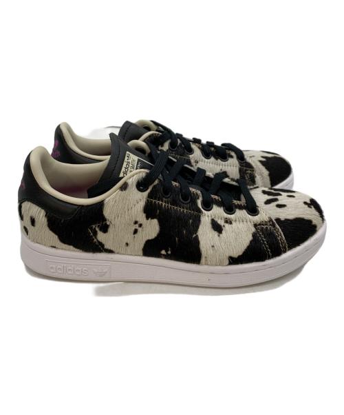 adidas（アディダス）adidas (アディダス) スニーカー ホワイト×パープル サイズ:22.5の古着・服飾アイテム