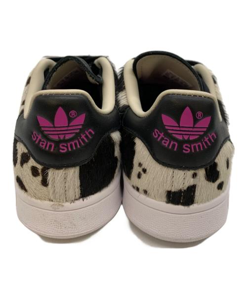 adidas（アディダス）adidas (アディダス) スニーカー ホワイト×パープル サイズ:22.5の古着・服飾アイテム