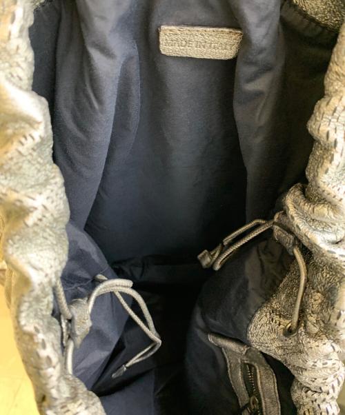 BURBERRY（バーバリー）BURBERRY (バーバリー) トートバッグ シルバーの古着・服飾アイテム