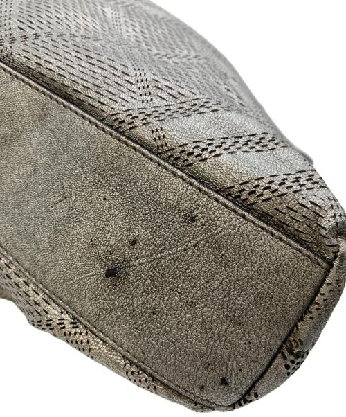 BURBERRY（バーバリー）BURBERRY (バーバリー) トートバッグ シルバーの古着・服飾アイテム