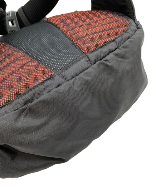 MAMMUT（マムート）MAMMUT (マムート) ウエストバッグ ブラック×レッドの古着・服飾アイテム