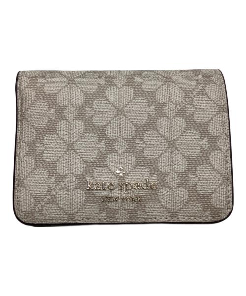 Kate Spade（ケイトスペード）Kate Spade (ケイトスペード) スペード フラワー スモール バイフォールド ウォレット ベージュの古着・服飾アイテム
