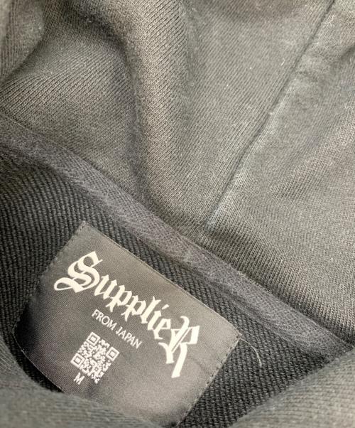 SUPPLIER（サプライヤー）SUPPLIER (サプライヤー) プルオーバーパーカー ブラック サイズ:Mの古着・服飾アイテム