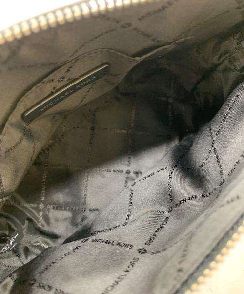 MICHAEL KORS（マイケル・コース）MICHAEL KORS (マイケルコース) ショルダーバッグの古着・服飾アイテム