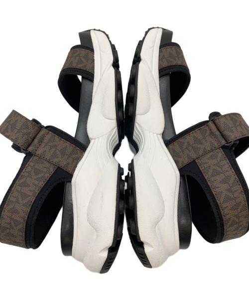 MICHAEL KORS（マイケル・コース）MICHAEL KORS (マイケルコース) サンダル ブラウン×ブラック サイズ:8Mの古着・服飾アイテム