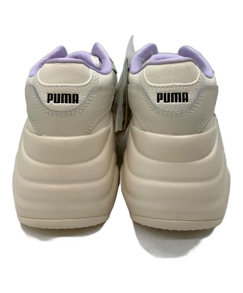 PUMA（プーマ）PUMA (プーマ) スニーカー ホワイト×パープル サイズ:25の古着・服飾アイテム