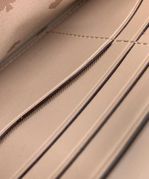 Kate Spade（ケイトスペード）Kate Spade (ケイトスペード) 長財布の古着・服飾アイテム