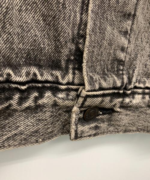 LEVI'S（リーバイス）LEVI'S (リーバイス) デニムジャケット グレー サイズ:Mの古着・服飾アイテム