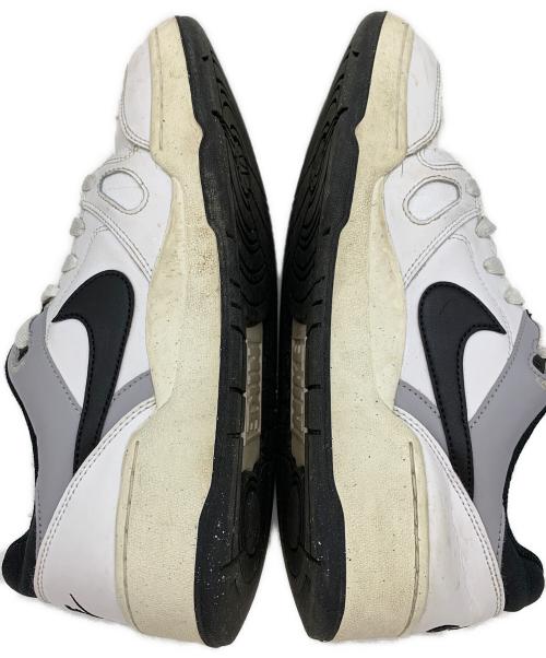 NIKE（ナイキ）NIKE (ナイキ) スニーカー ホワイト サイズ:26.5の古着・服飾アイテム