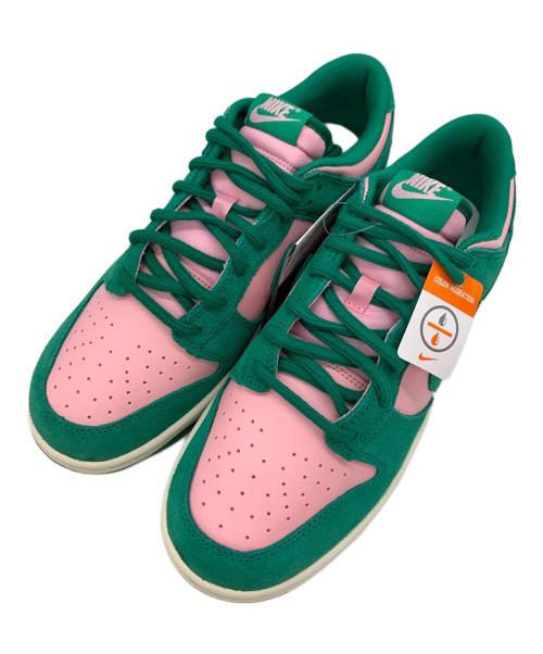 NIKE（ナイキ）NIKE (ナイキ) DUNK LOW RETRO SE ピンク×グリーン サイズ:28 未使用品の古着・服飾アイテム