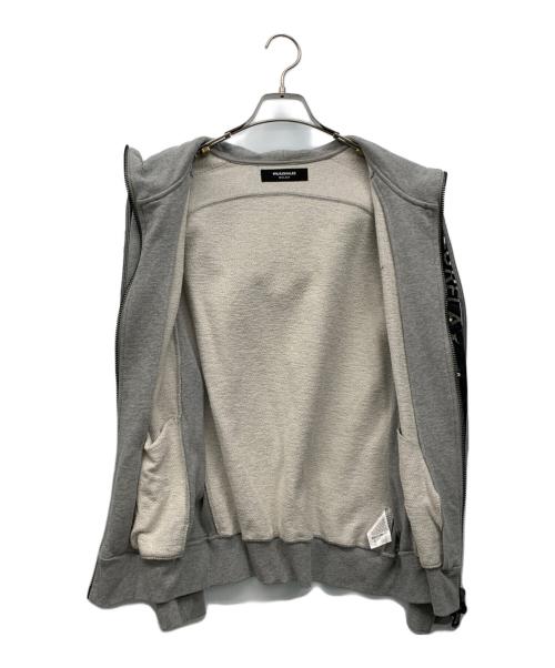 1PIU1UGUALE3 RELAX（ウノピゥウノウグァーレトレ リラックス）1PIU1UGUALE3 RELAX (ウノピゥウノウグァーレトレ リラックス) サイドエンボスロゴパーカー グレー サイズ:XXLの古着・服飾アイテム