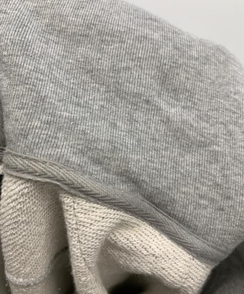 1PIU1UGUALE3 RELAX（ウノピゥウノウグァーレトレ リラックス）1PIU1UGUALE3 RELAX (ウノピゥウノウグァーレトレ リラックス) サイドエンボスロゴパーカー グレー サイズ:XXLの古着・服飾アイテム