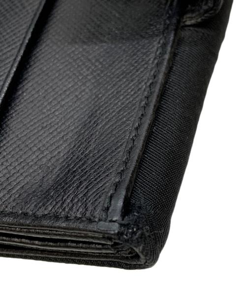 PRADA（プラダ）PRADA (プラダ) 2つ折り財布の古着・服飾アイテム