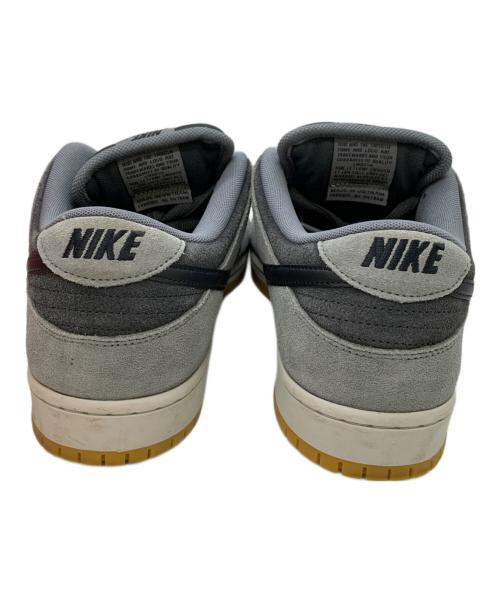 NIKE（ナイキ）NIKE (ナイキ) スニーカー グレー サイズ:31の古着・服飾アイテム