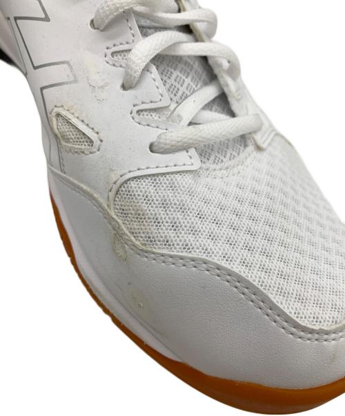 asics（アシックス）asics (アシックス) スニーカー ホワイト サイズ:28.5の古着・服飾アイテム