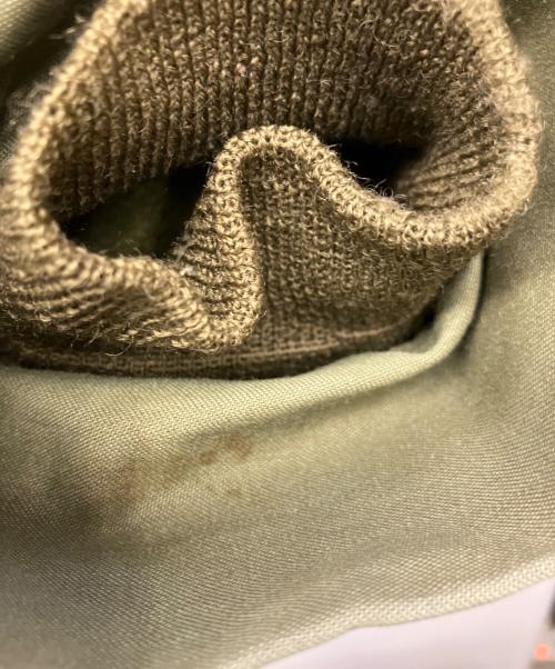 海軍 A-2（海軍 A-2）海軍 A-2 (海軍 A-2) ミリタリージャケット オリーブ サイズ: S 34-36の古着・服飾アイテム