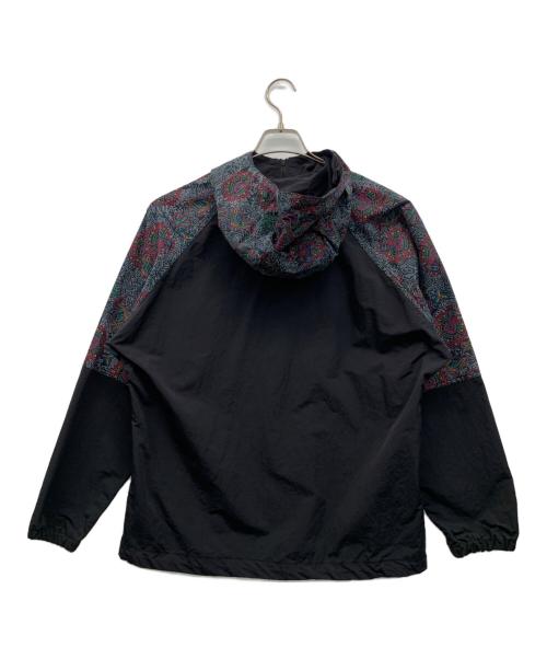 CHUMS（チャムス）CHUMS (チャムス) キャンプフィールドフーディ マルチカラー サイズ:Mの古着・服飾アイテム