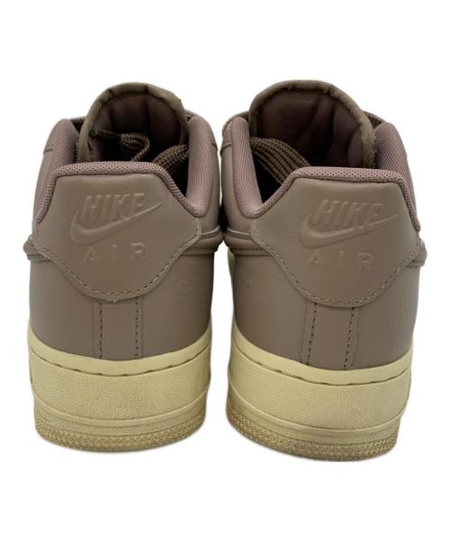 NIKE（ナイキ）NIKE (ナイキ) スニーカー ブラウン サイズ:24.5の古着・服飾アイテム