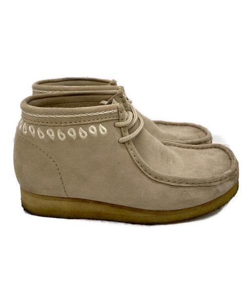 CLARKS（クラークス）CLARKS (クラークス) ブーツ ベージュ サイズ:26.5の古着・服飾アイテム