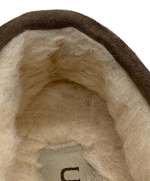 UGG（アグ）UGG (アグ) シューズ ブラウン サイズ:24の古着・服飾アイテム