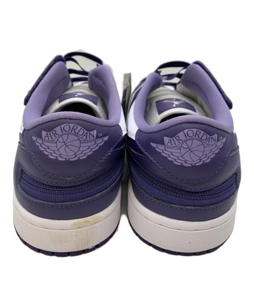 NIKE（ナイキ）NIKE (ナイキ) スニーカー ホワイト×パープル サイズ:28 未使用品の古着・服飾アイテム