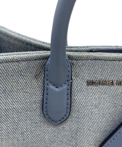MICHAEL KORS（マイケル・コース）MICHAEL KORS (マイケル・コース) ショルダーバッグ スカイブルーの古着・服飾アイテム