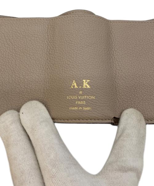 LOUIS VUITTON（ルイ ヴィトン）LOUIS VUITTON (ルイ ヴィトン) 3つ折り財布 ベージュの古着・服飾アイテム